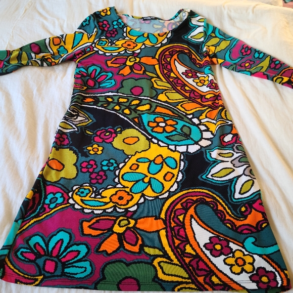 cha cha vente Dresses & Skirts - Colorful Mini Dress